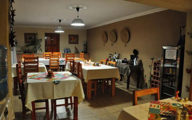 Woodpecker's Inn Guest House