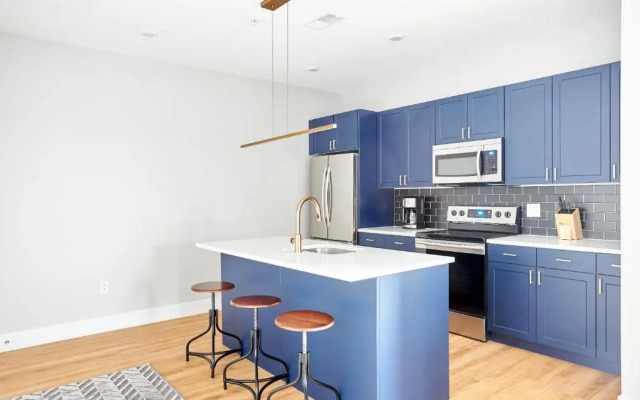 Sonder — Frankford Flats