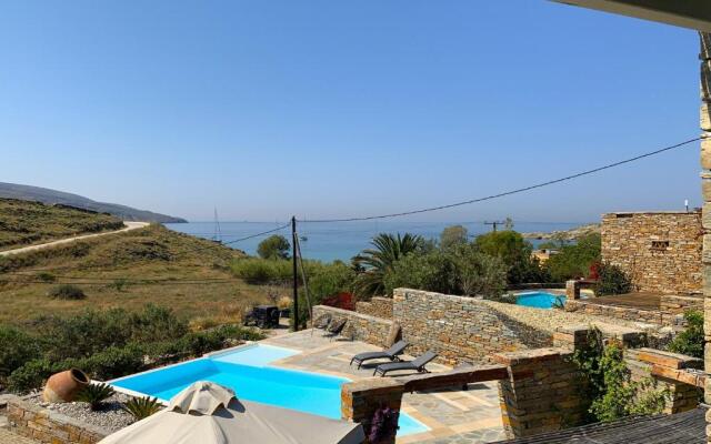 Relax Joy Villa - Easy Beach Access 150m Away