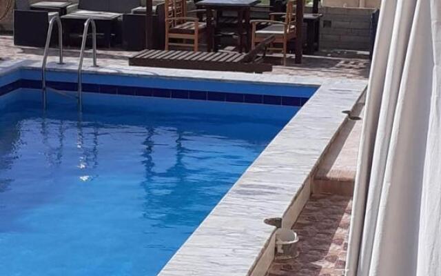 AL saha2 Basement Chalets villa114 Green Beach