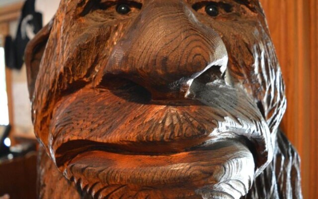 Sasquatch Inn