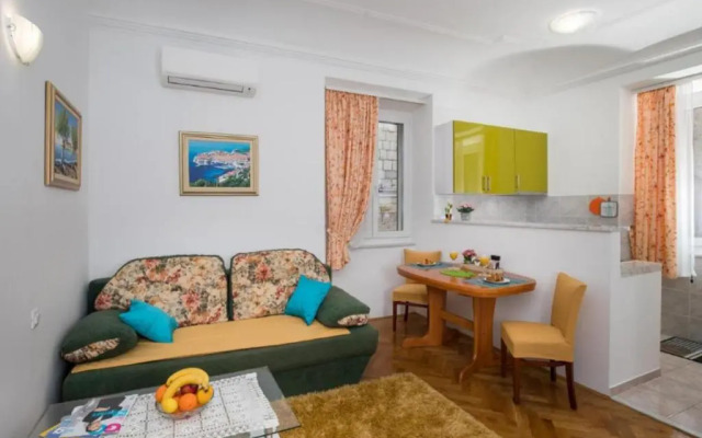 Anima Mea Old Town Apartment