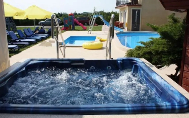 Nadmorski Pensjonat Faltom