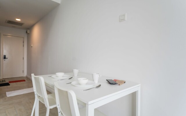 Empire City Marriot by OYO