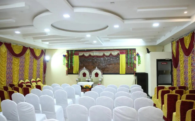 OYO 23687 Kumaran Millennium Residency