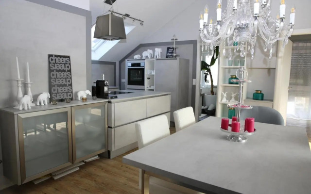 Apartment mit Designerküche, Loggia Ludwigsburg nahe Stuttgart