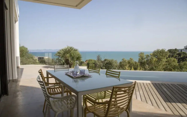 The Cliff House