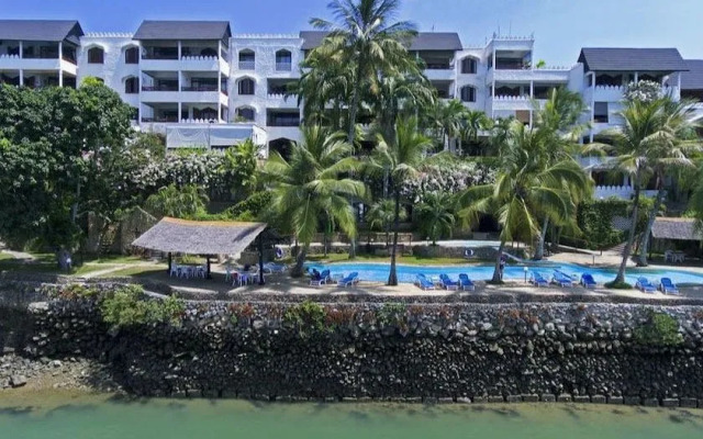 Tamarind Village Apartments