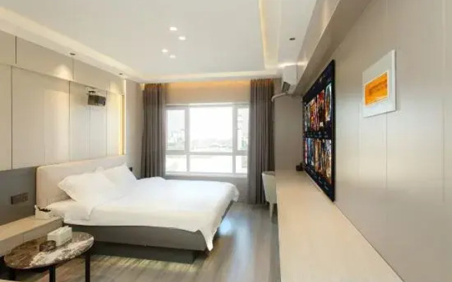 Yiyue Apartment (Shenbei Jijia Shopping Center)