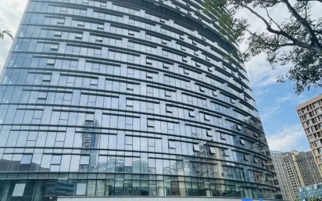 Dishi Hill Hotel (Chengdu Global Center Century City)