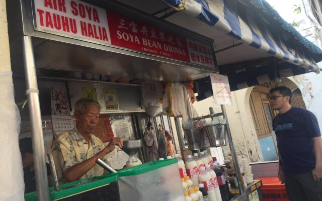 Sayang Sayang Youth Hostel Chinatown