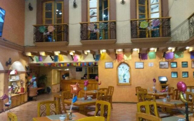 Hotel Villa De Cortez