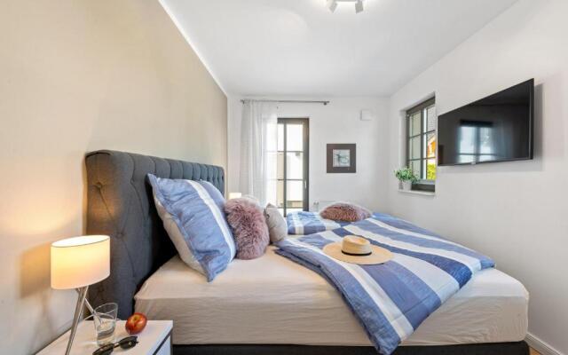 Schulstr_ 15 _Sinja_