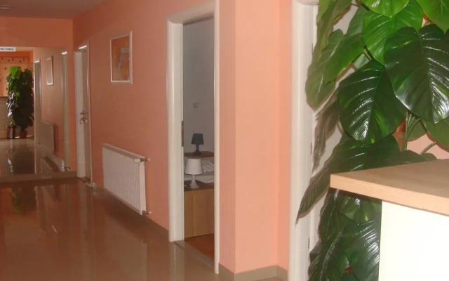Guest House Lugarnica
