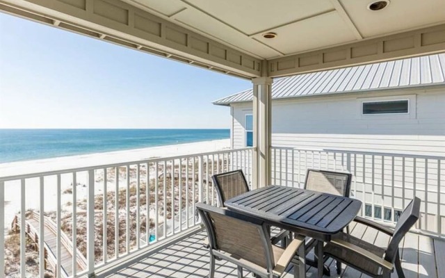 Sapphire by Meyer Vacation Rentals