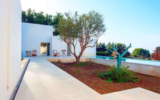 Modern Holiday Home in Cornino With Pool