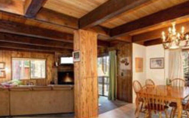 Tahoe Vista Lodge by RedAwning