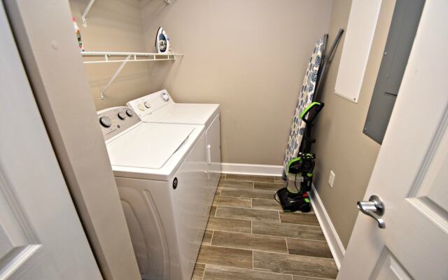 Seawind 1501 3 Bedroom Condo