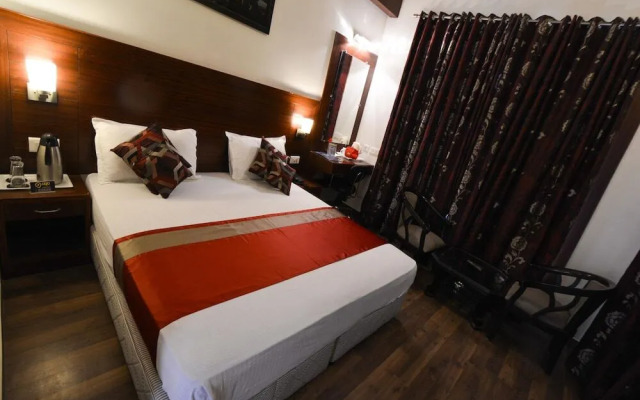 Oyo Premium Cantt Railway Station