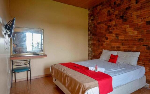 RedDoorz @ Jalan Raya Solo Tawangmangu