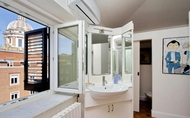 Monte Oro Delux in Rome