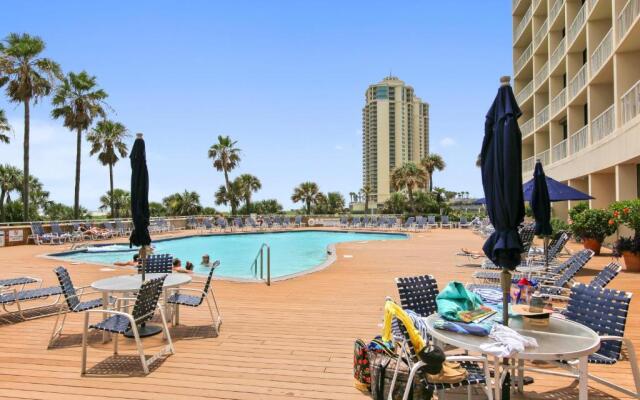 Galvestonian 1002 - Beachfront Getaway