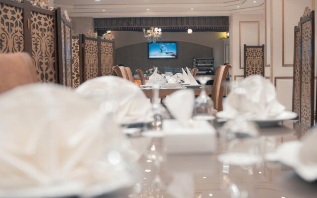 Al-Borg Al-Watheer Serviced Apartments