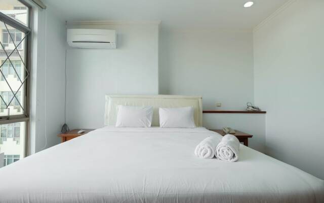 Fully Furnished and Cozy 2BR at Pondok Klub Villa Apartment