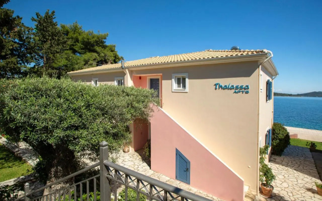 Thalassa Apartments
