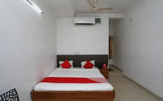 Hotel Yuvraj by OYO Room