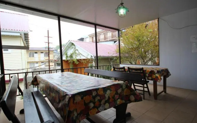 Azanta Guest House