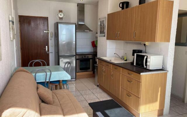 Appartement Balaruc-les-Bains, 2 pièces, 2 personnes - FR-1-553-119