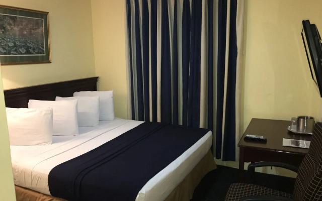 Airport Suites Hotel
