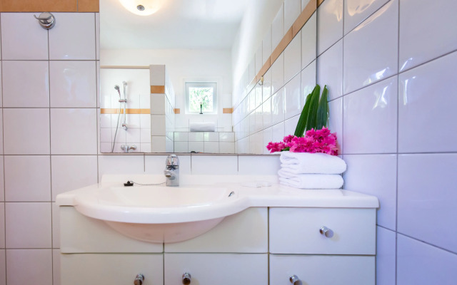 Rustic & Homely Villa - Perfect Family Stay