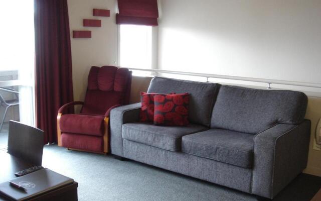 Arena Lodge