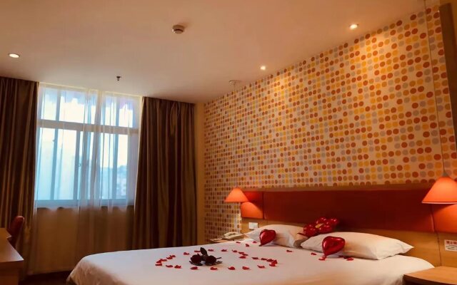 Home Inn Xi'an Zhonglou West Main Street