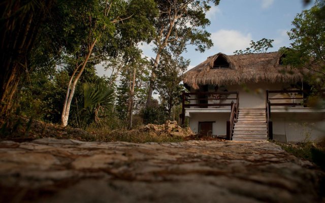 Casa Cenote Popol Vuh