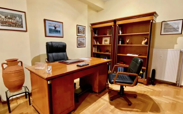 Chic Elegant New Apartment - Kolonaki