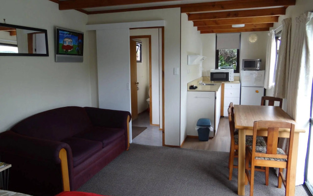 Waikawa Bay Holiday Park