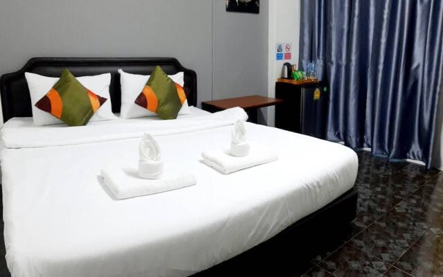 Ada Apartment