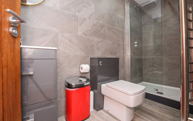 Wood Street Apartments