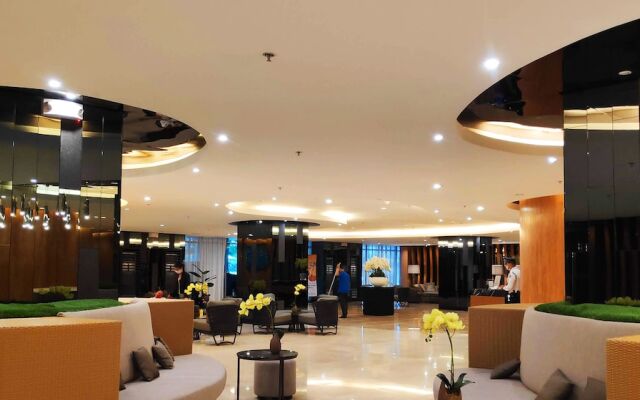 Shore 2 Residences
