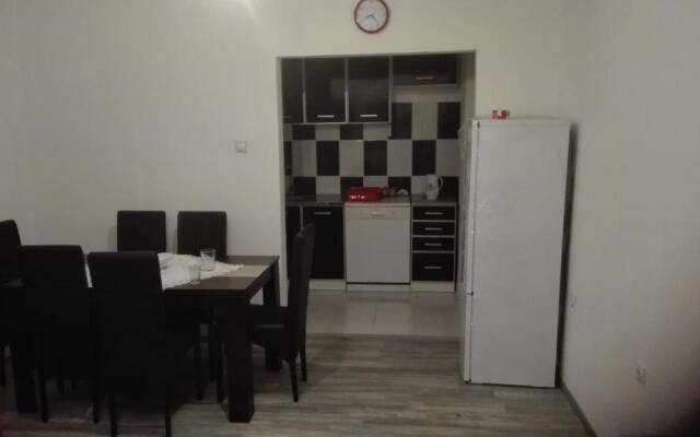 Apartman 72