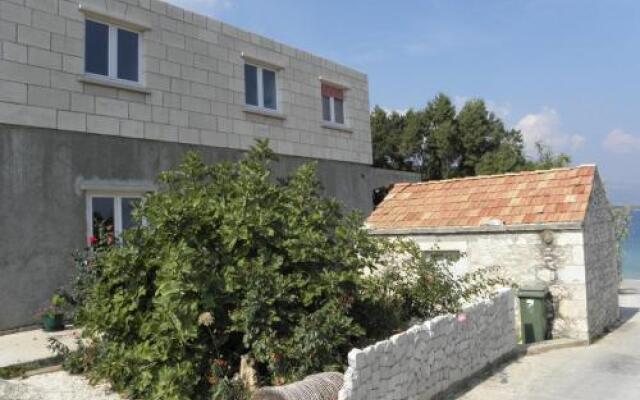 House Lumbarda (876)