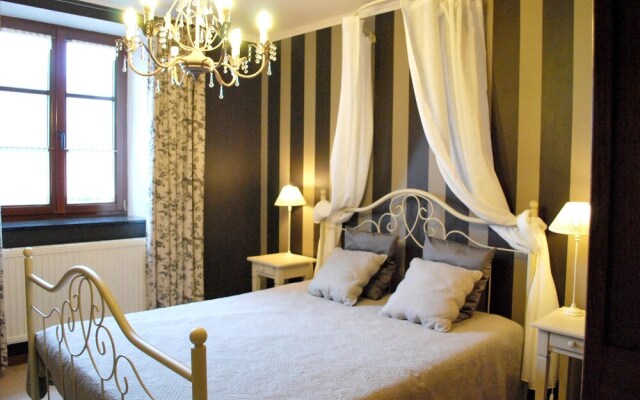 House With 3 Bedrooms in Bertrix, With Furnished Garden and Wifi