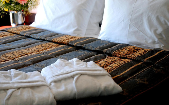 Paradise Island Hotel