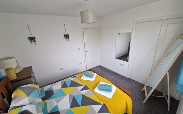 Charming 3-bed House in Newquay