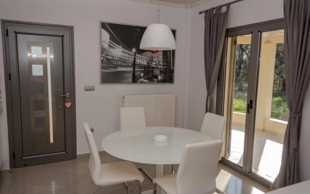 Villa Elegio by CorfuEscapes