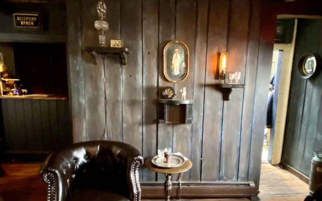 Crew's Quarters Boarding House Caters