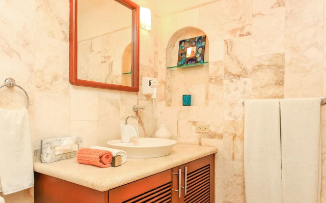 Sacbe by Stella Rentals